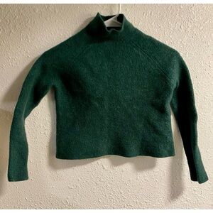 Halston Dark Green Turtleneck crop merino wool Sweater small